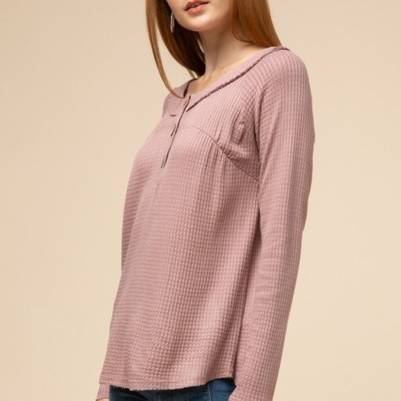 Mauve Waffle Knit Henley Top NWT - Picture 4 of 5